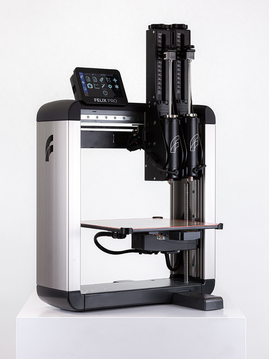 Felix Switch 3D food printer with dual stainless-steel premium syringes, angled mid-shot – pro-grade precision food printing