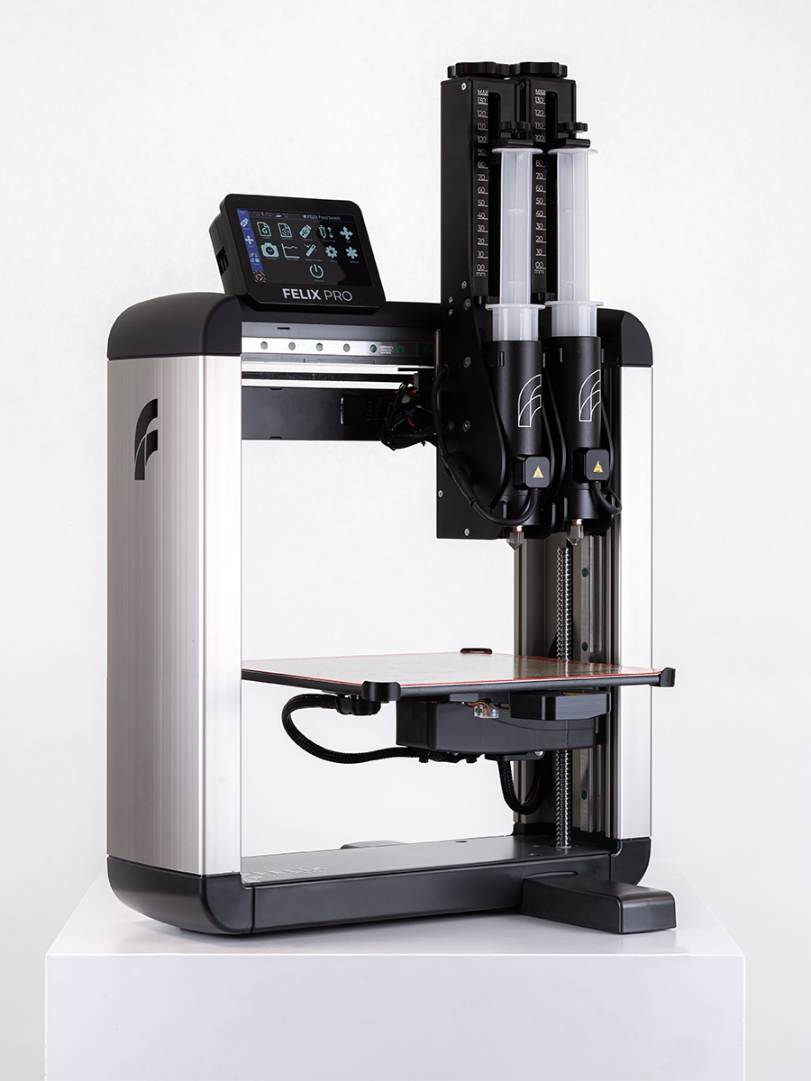 Felix Switch 3D food printer with dual plastic basic syringes, angled mid-shot – affordable dual-head 3D food printing